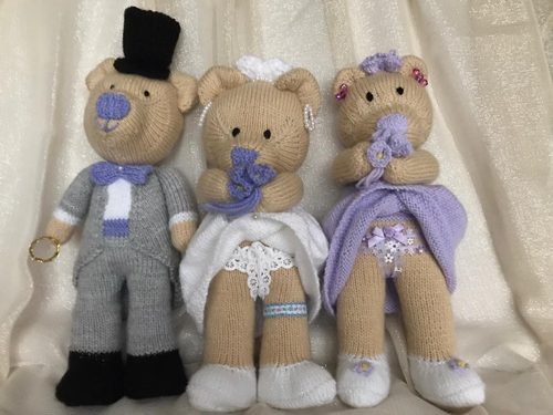 Brenda. Knitted crafts. The Marry Bears 3.
